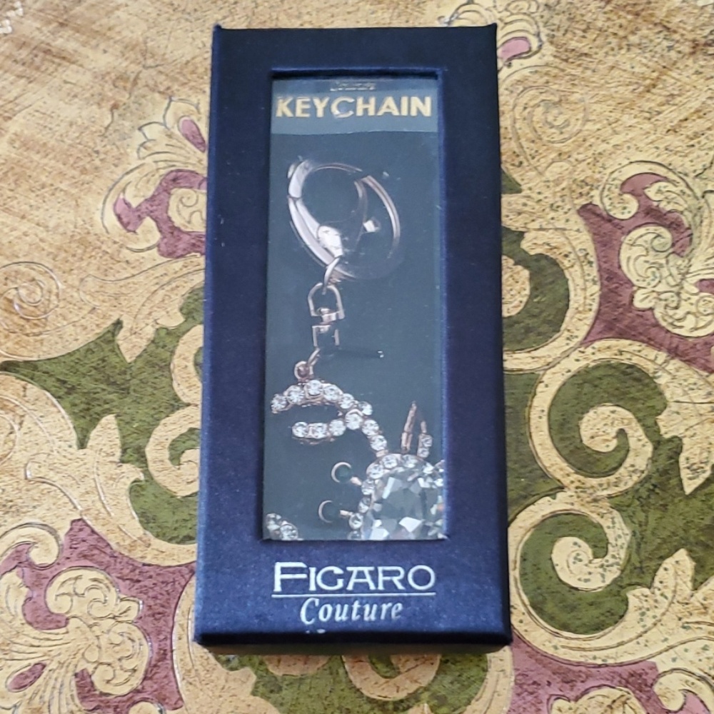 Figaro Couture Keychain
